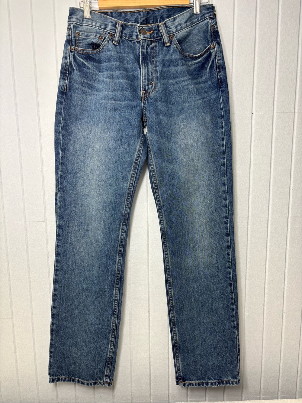 Levi's Vintage-Inspired Medium Blue Straight Jeans W30/ L 32